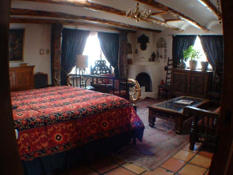 La Dona Luz Inn An Historic B&B Taos Luaran gambar