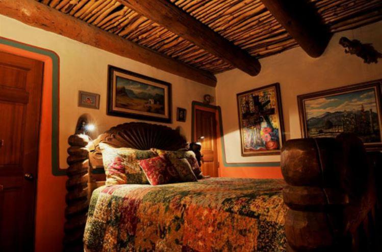 La Dona Luz Inn An Historic B&B Taos Luaran gambar