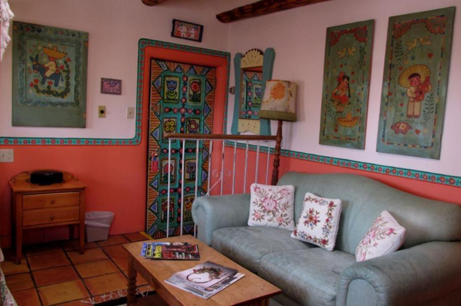 La Dona Luz Inn An Historic B&B Taos Luaran gambar